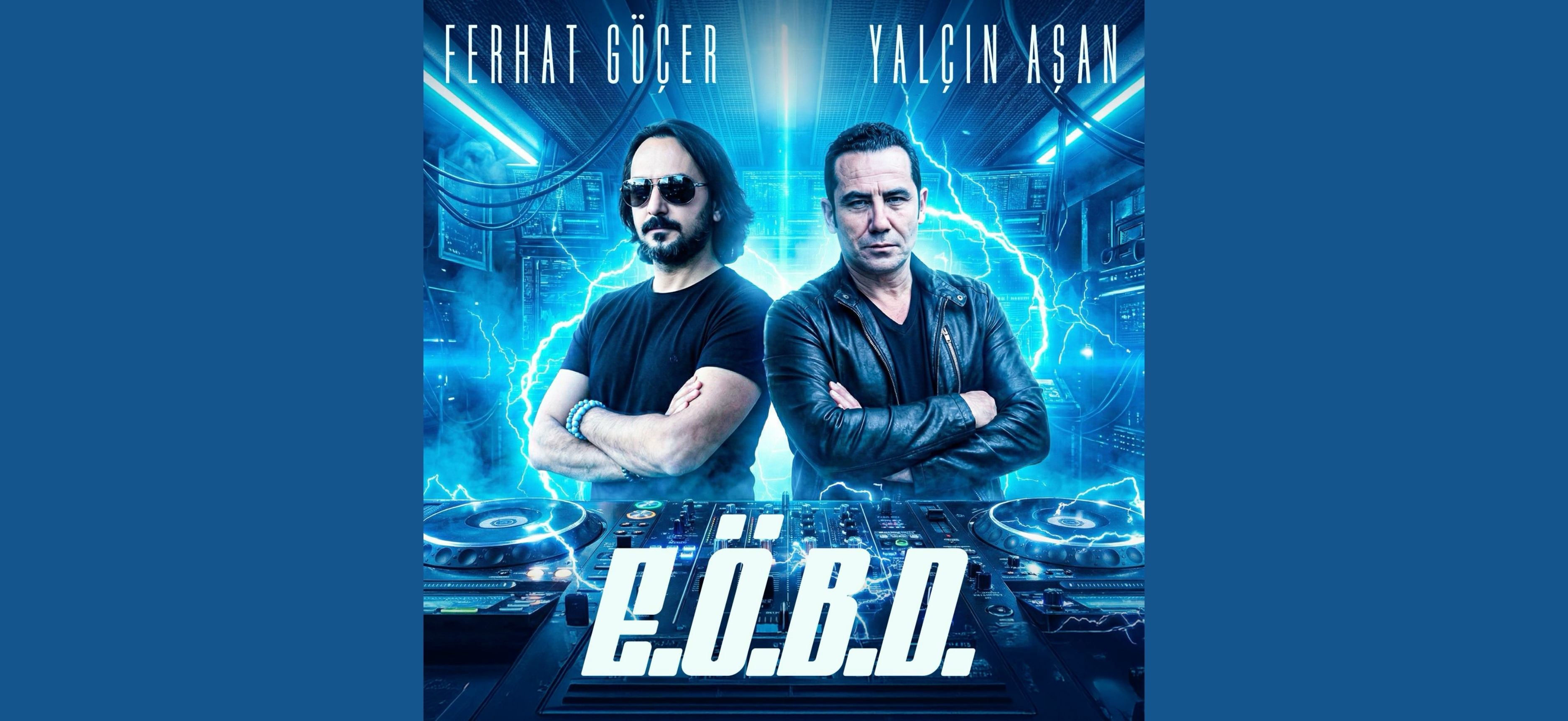 Ferhat Göçer Ve Yalçin Aşan'dan Yazi Geti̇recek Şarki "evleri̇ni̇n Önü Boyali Di̇rek"