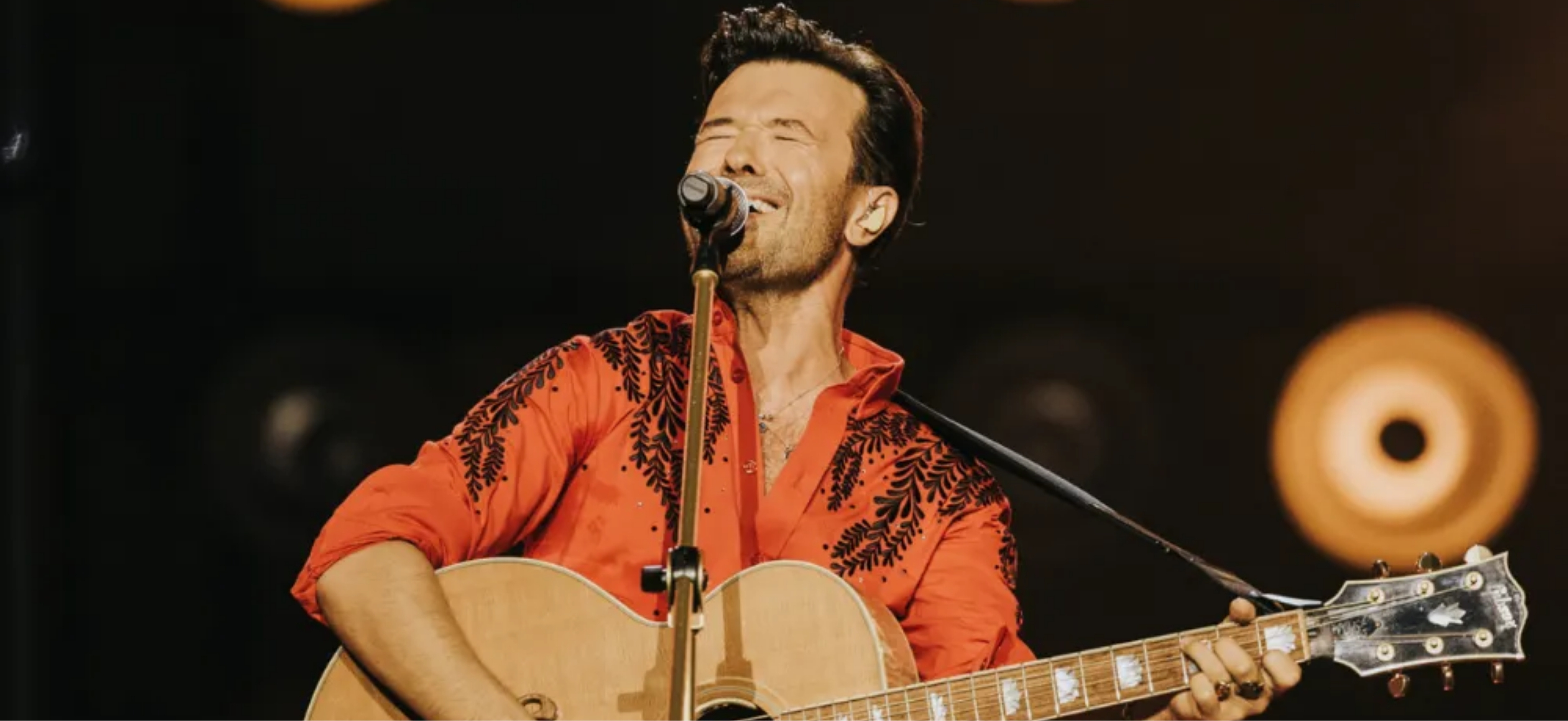 Yalın "Bir Büyülü Gece"