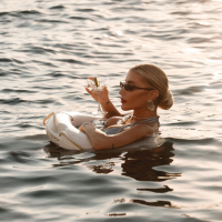 İREM DERİCİ - GIDELIM MI BURALARDAN