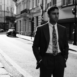 MERT DEMİR - ÇIRILÇIPLAK