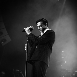 MERT DEMİR - DELİSİN