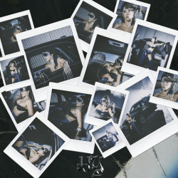 HANDE YENER - ÇATLA